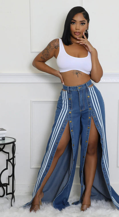 Bottom slit denim pants