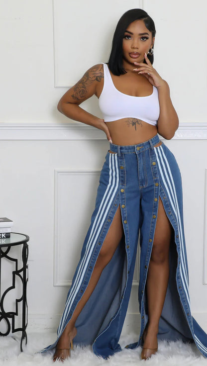 Bottom slit denim pants