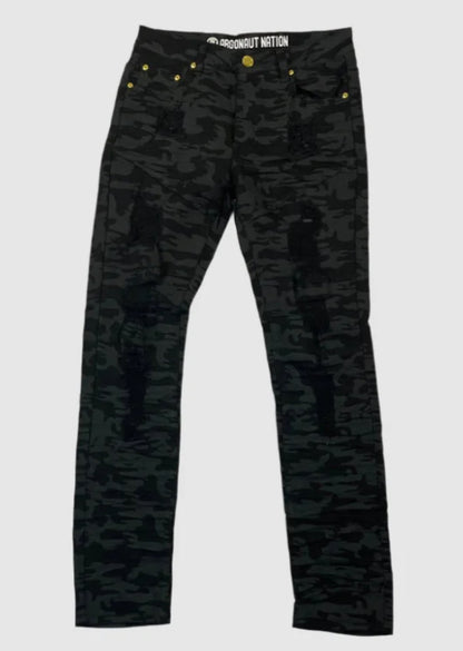 RIPPED CAMO PRINT PANTS